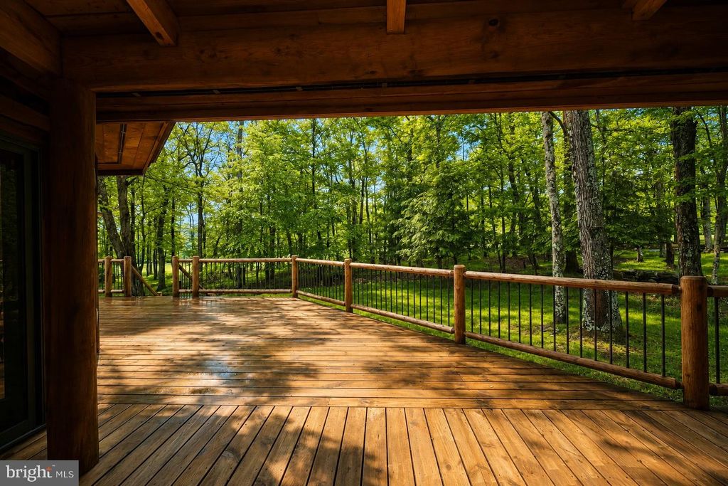 Image 83 of property listing at 178 FERN LOOP DR, Mc Henry, MD 21541