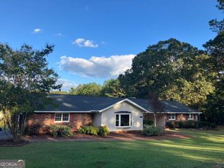 1078 Highway 92 S, Fayetteville, GA 30215