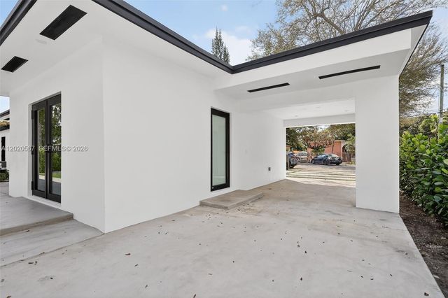 53 NW 68th St 0, Miami, FL 33150