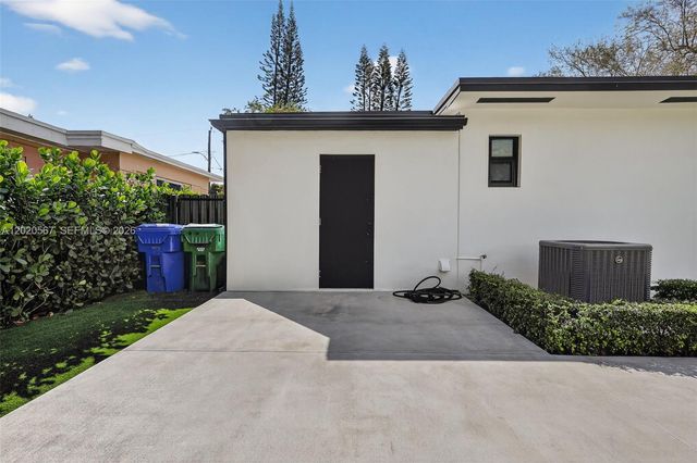 53 NW 68th St 0, Miami, FL 33150