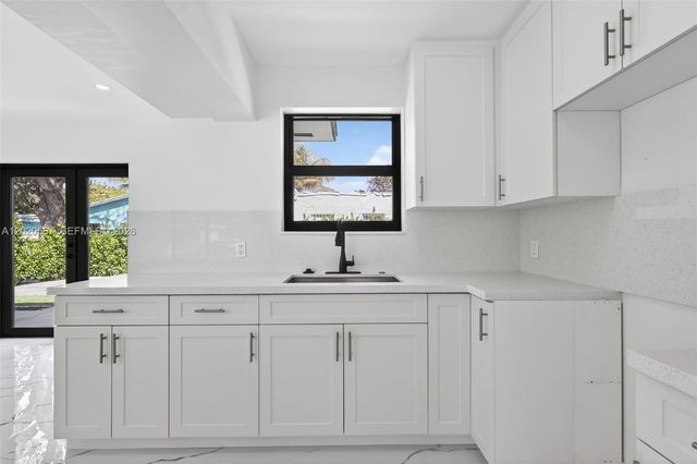 53 NW 68th St 0, Miami, FL 33150