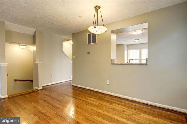 6112 STARBURN PATH, Columbia, MD 21045