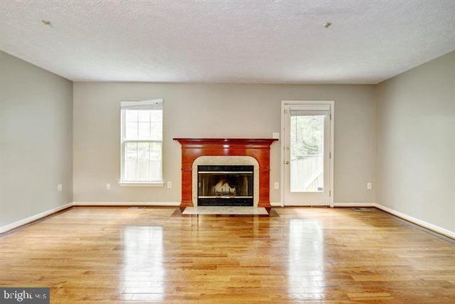6112 STARBURN PATH, Columbia, MD 21045