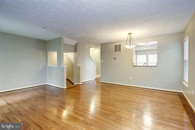 6112 STARBURN PATH, Columbia, MD 21045