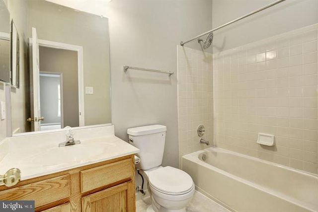 6112 STARBURN PATH, Columbia, MD 21045