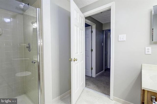 6112 STARBURN PATH, Columbia, MD 21045