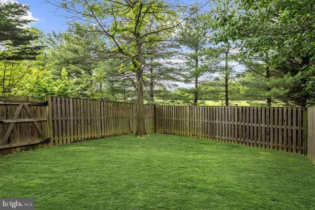 6112 STARBURN PATH, Columbia, MD 21045