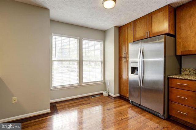6112 STARBURN PATH, Columbia, MD 21045