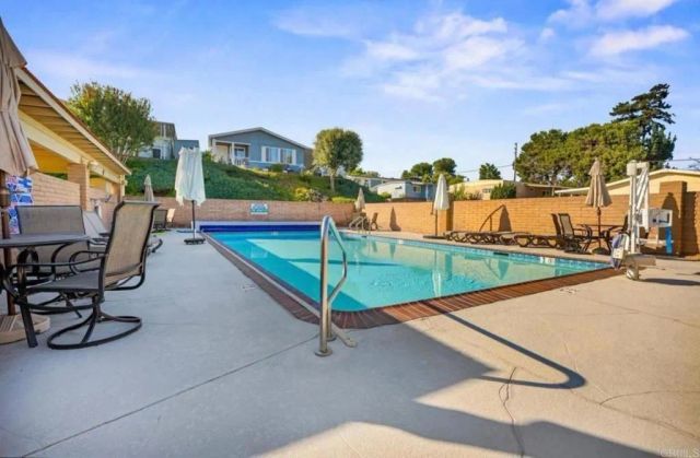 444 N El Camino Real 129, Encinitas, CA 92024