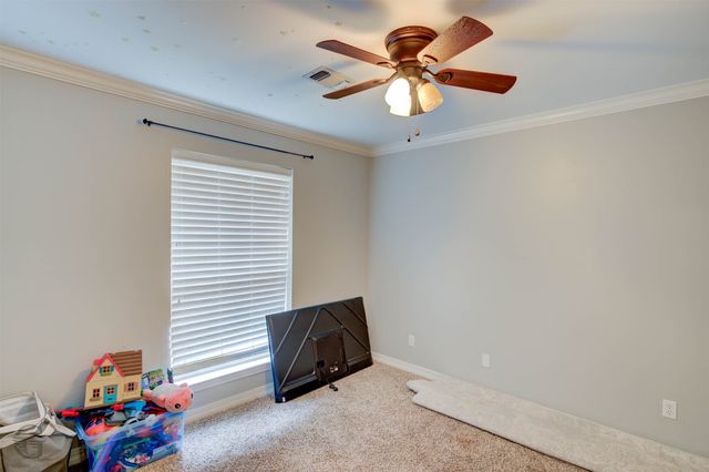 2116 Middle Creek Boulevard, Bossier City, LA 71111