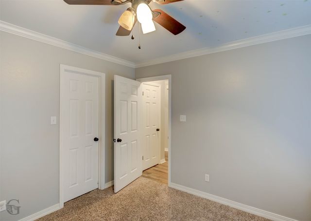 2116 Middle Creek Boulevard, Bossier City, LA 71111