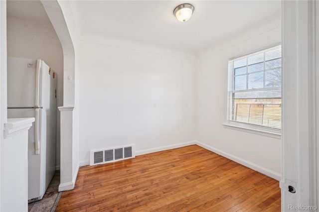 21341 Reimanville Avenue, Royal Oak Charter Township, MI 48220