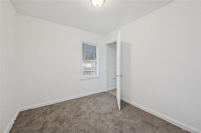 21341 Reimanville Avenue, Royal Oak Charter Township, MI 48220