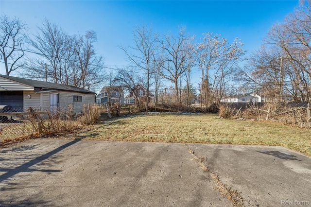 21341 Reimanville Avenue, Royal Oak Charter Township, MI 48220