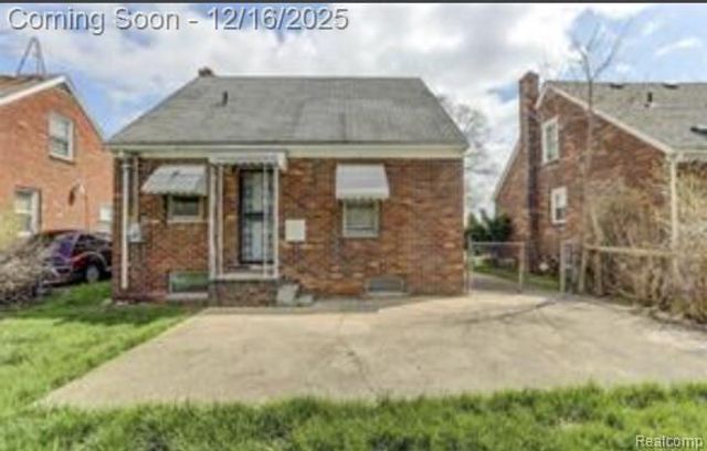 21341 Reimanville Avenue, Ferndale, MI 48220