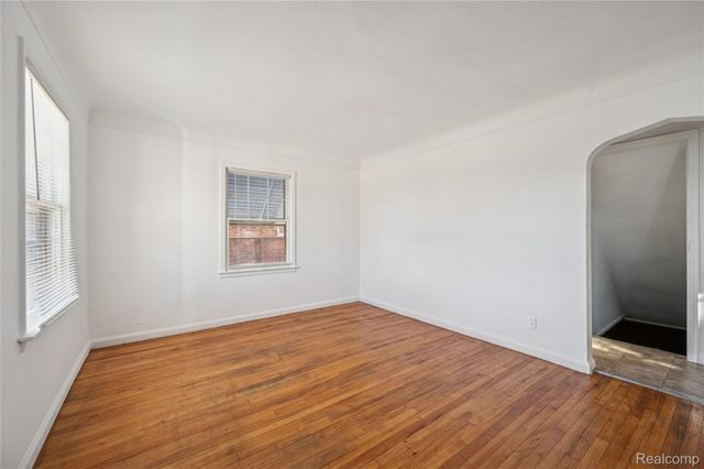 21341 Reimanville Avenue, Royal Oak Charter Township, MI 48220