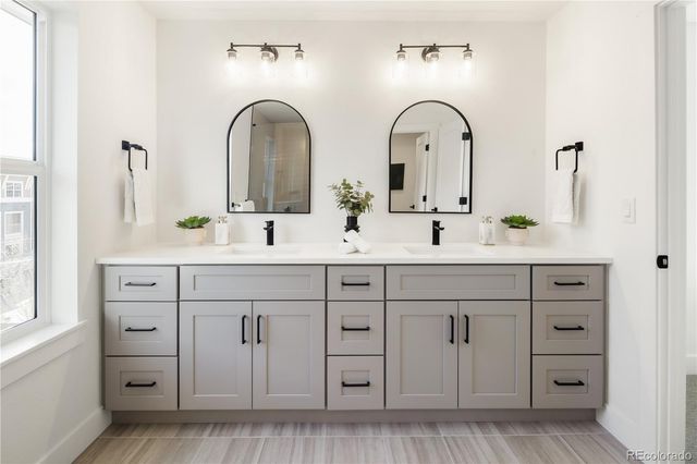 4650 W 9th Avenue, Denver, CO 80204