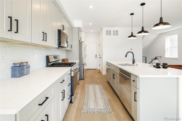 4650 W 9th Avenue, Denver, CO 80204