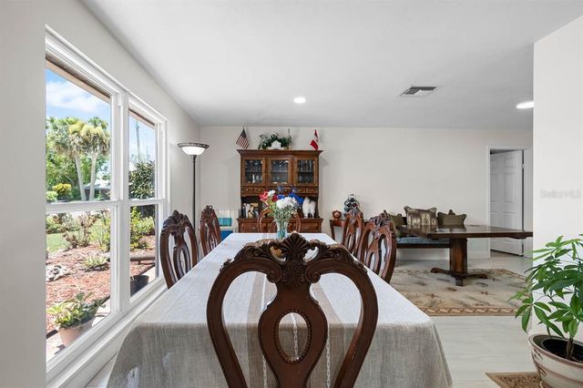 803 LEISEY CIRCLE, Ruskin, FL 33570