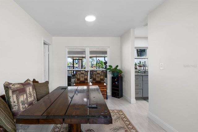 803 LEISEY CIRCLE, Ruskin, FL 33570