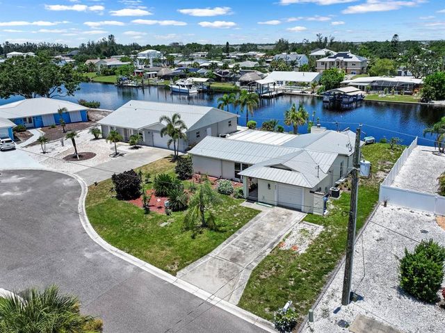 803 LEISEY CIRCLE, Ruskin, FL 33570