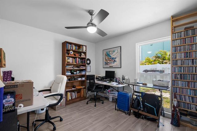 803 LEISEY CIRCLE, Ruskin, FL 33570