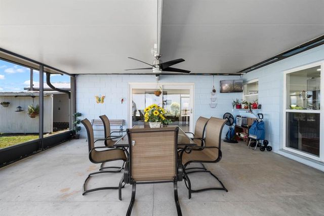 803 LEISEY CIRCLE, Ruskin, FL 33570