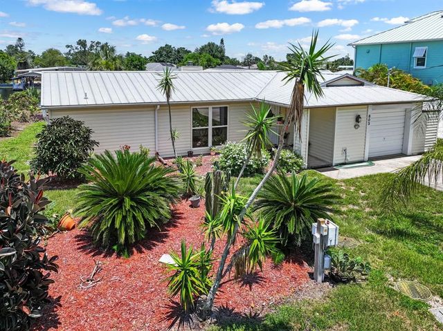 803 LEISEY CIRCLE, Ruskin, FL 33570