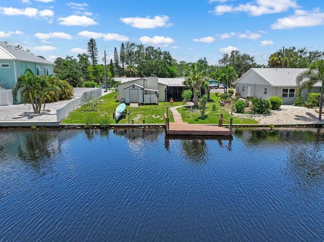 803 LEISEY CIRCLE, Ruskin, FL 33570