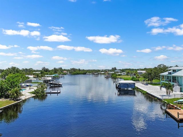 803 LEISEY CIRCLE, Ruskin, FL 33570