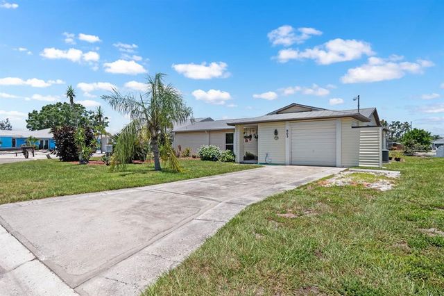 803 LEISEY CIRCLE, Ruskin, FL 33570