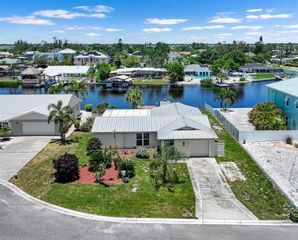 803 LEISEY CIRCLE, Ruskin, FL 33570