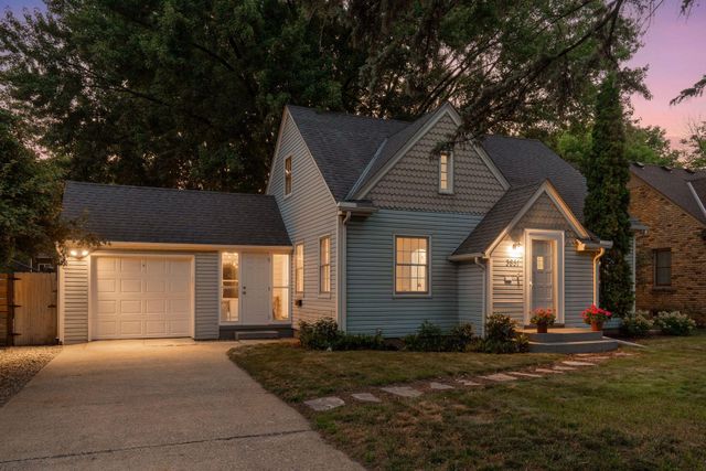 3851 Welcome Avenue N, Robbinsdale, MN 55422