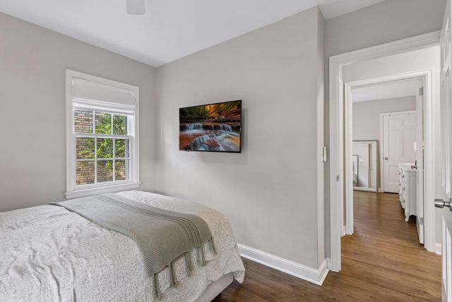 3851 Welcome Avenue N, Robbinsdale, MN 55422