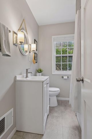3851 Welcome Avenue N, Robbinsdale, MN 55422