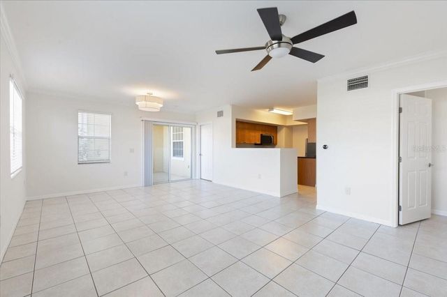 1050 VILLAGIO CIRCLE 102, Sarasota, FL 34237