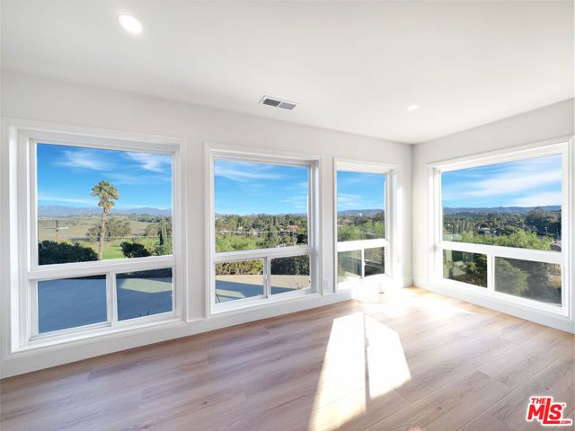 23910 Jensen Drive, West Hills (los Angeles), CA 91304