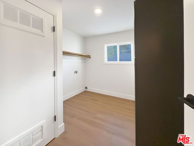 23910 Jensen Drive, West Hills (los Angeles), CA 91304