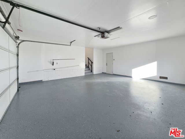 23910 Jensen Drive, West Hills (los Angeles), CA 91304