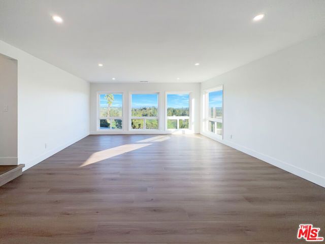 23910 Jensen Drive, West Hills (los Angeles), CA 91304