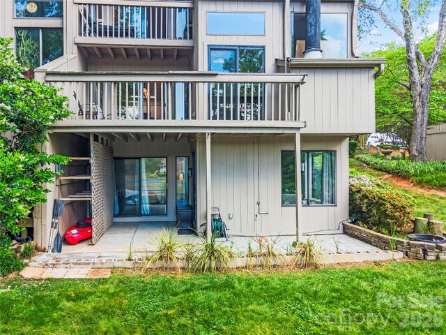 78 Ridgeport Road, Clover, SC 29710
