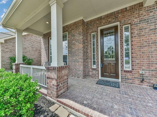 19610 S San Gabriel River Circle, Cypress, TX 77433