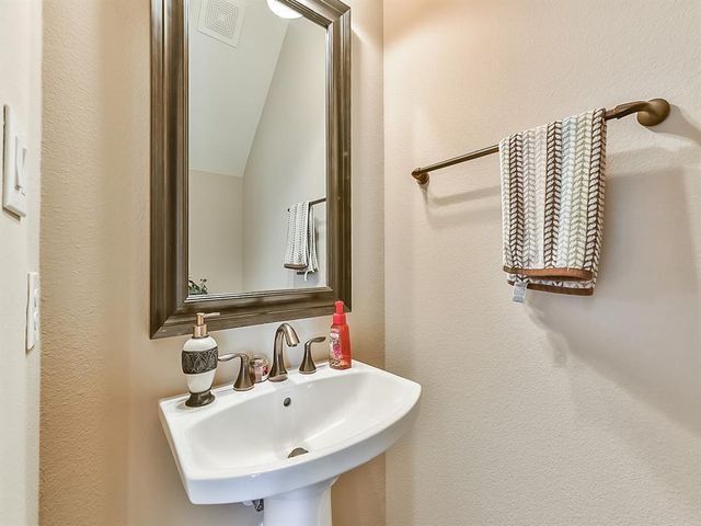 19610 S San Gabriel River Circle, Cypress, TX 77433