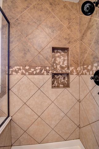 111 Goldfinch Court, Richwood, TX 77566