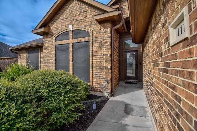 111 Goldfinch Court, Richwood, TX 77566