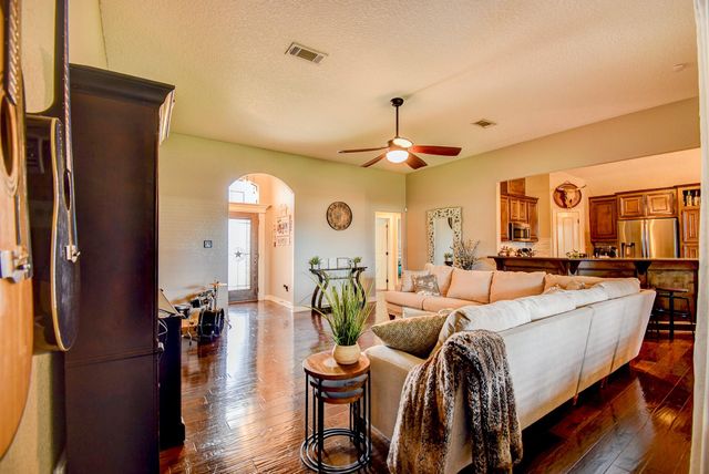 111 Goldfinch Court, Richwood, TX 77566