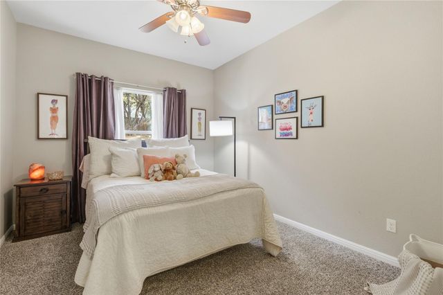 6115 Cimmaron TRL, Lago Vista, TX 78645