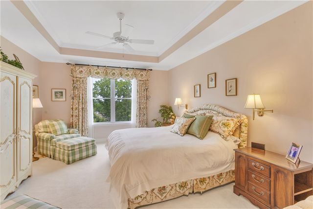 303 Jefferson Ln, Cranberry Twp, PA 16066
