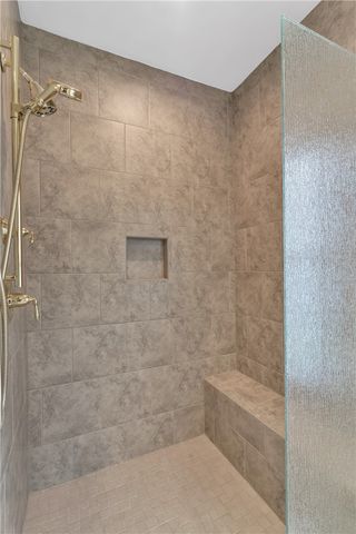 303 Jefferson Ln, Cranberry Twp, PA 16066