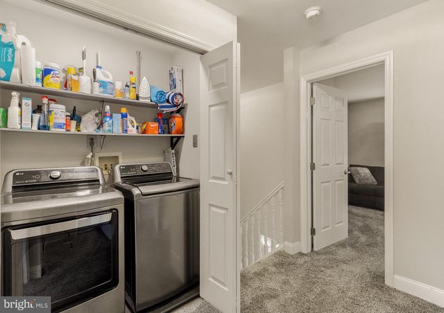 10 ARBOUR LN, Sewell, NJ 08080